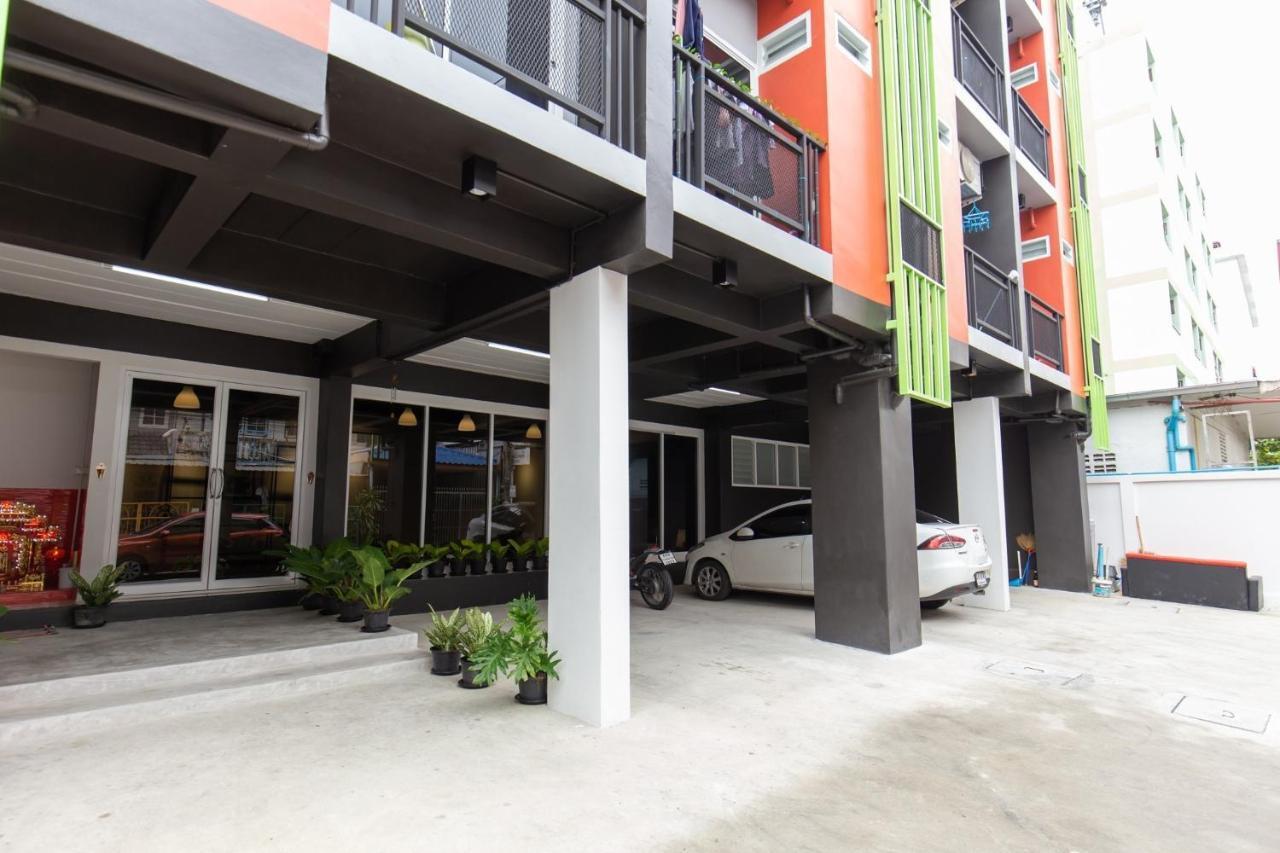 Mango 10 House Hotel Bangkok Exterior photo